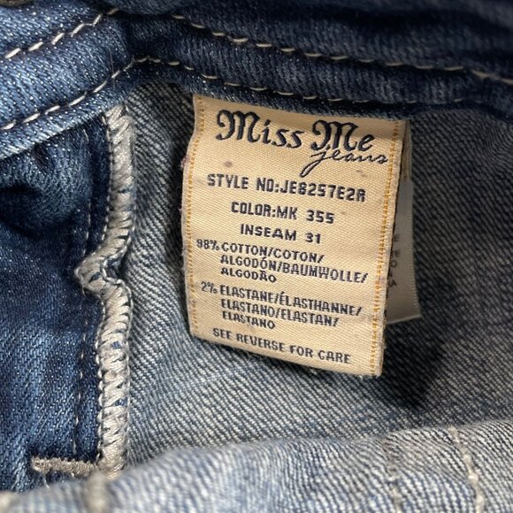Miss Me Mid Rise Easy Boot Jean Embroidered Studded Flap Pockets Womens 28x30 - Picture 5 of 10